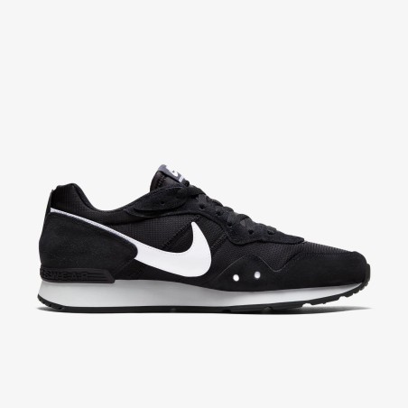 Nike Venture Runner  SKU CK2944 002